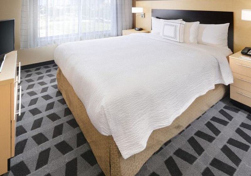 בית מלון כפרי Towneplace Suites By Marriott Houston Westchase