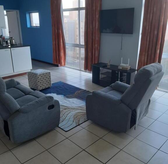 호텔 Unit 95 Oceanic Self Catering, North Beach