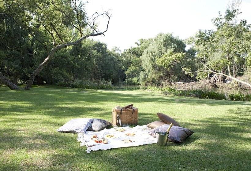 فندق Valley Lodge & Spa