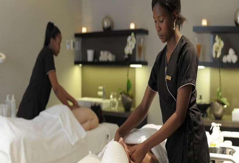 فندق Valley Lodge & Spa