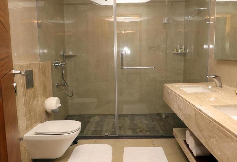 هتل Vibe Munnar Resort & Spa