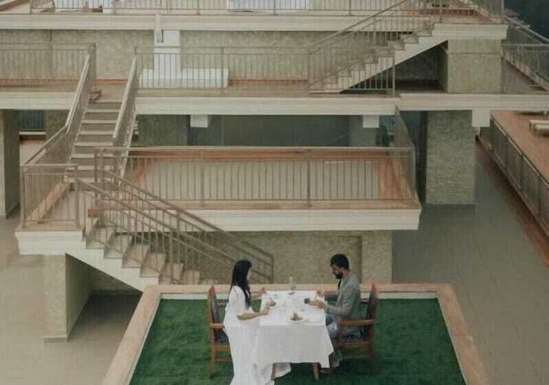 هتل Vibe Munnar Resort & Spa