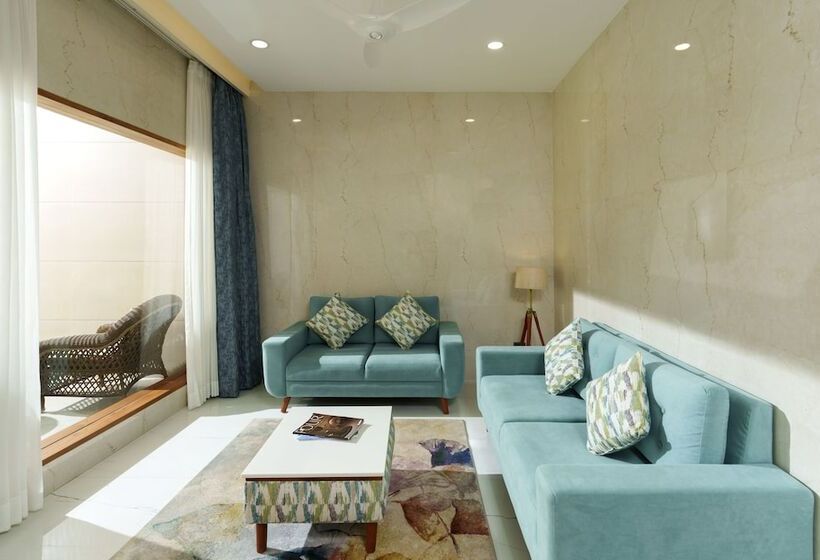 هتل Vibe Munnar Resort & Spa