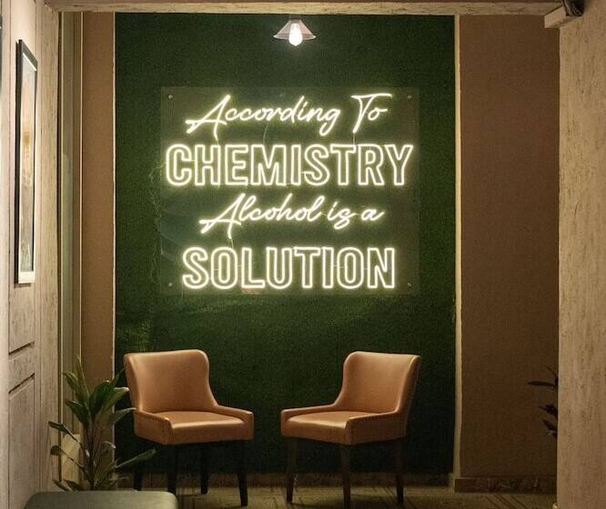 Отель Welcomheritage Traditional Haveli