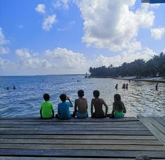 호텔 Xanadu Island Resort