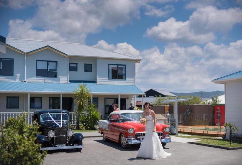 Matakana Motel