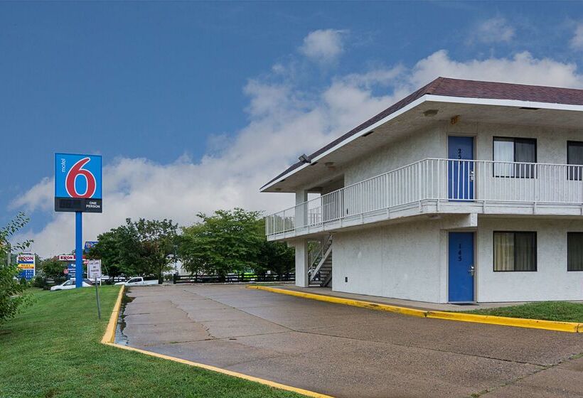Motel 6 Fredericksburg, Va North