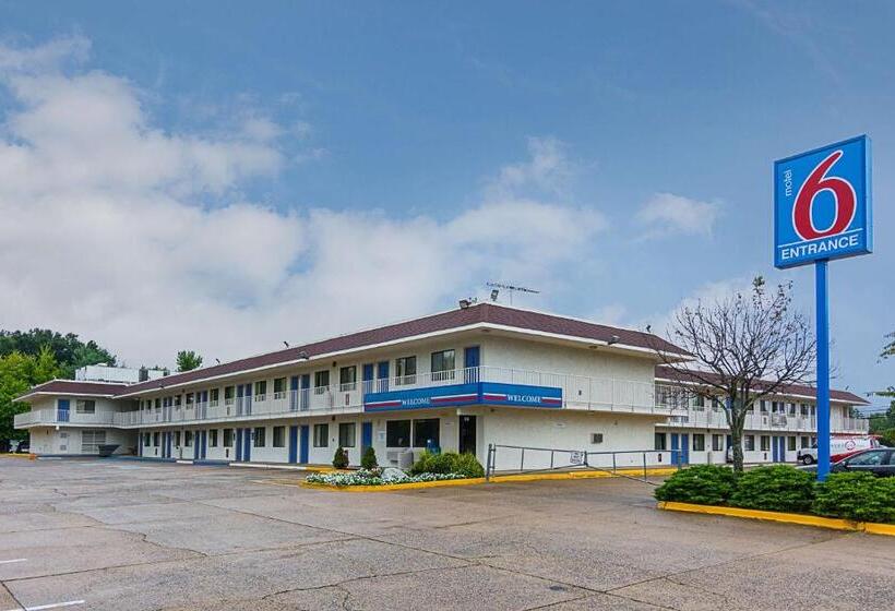 Motel 6 Fredericksburg, Va North