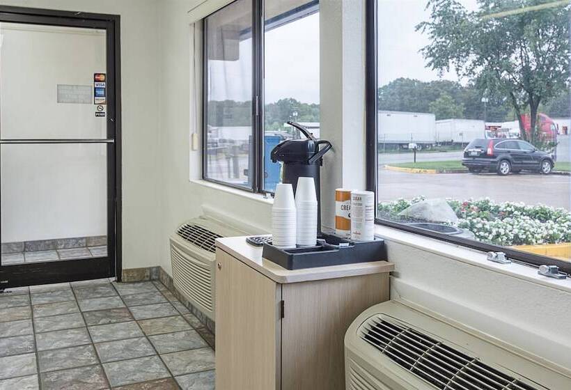 Motel 6 Fredericksburg, Va North