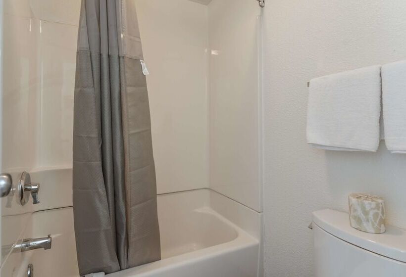 Motel 6 Newport News, Va