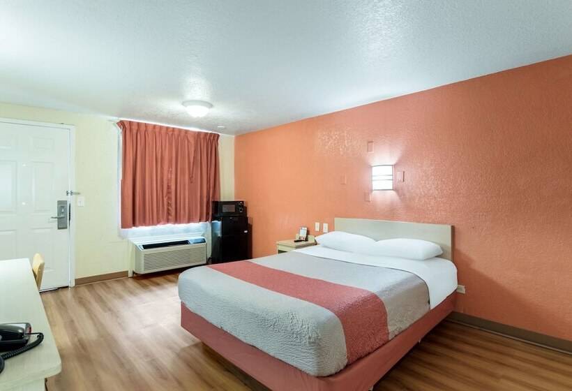 Motel 6 Newport News, Va