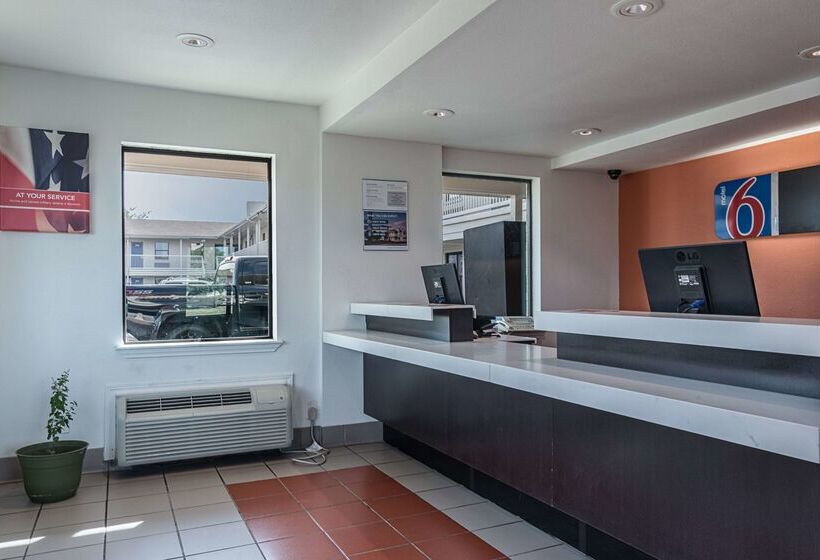 Motel 6 Texarkana, Ar