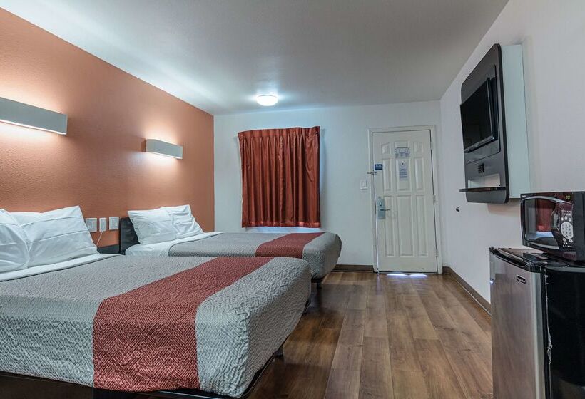 Motel 6 Texarkana, Ar