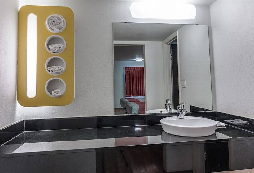 Motel 6 Texarkana, Ar