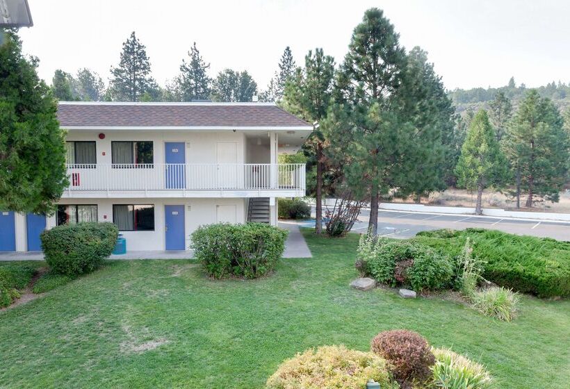 Motel 6 Weed Mount Shasta