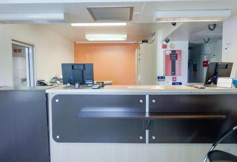 Motel 6 Weed Mount Shasta