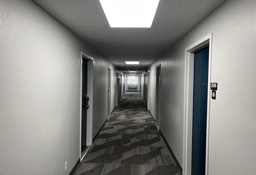 Motel 6 Altoona, Ia  Des Moines East