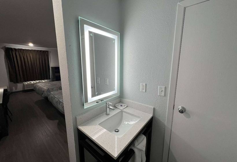 Motel 6 Altoona, Ia  Des Moines East