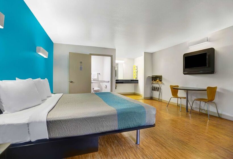 Motel 6anderson, Ca  Redding Airport