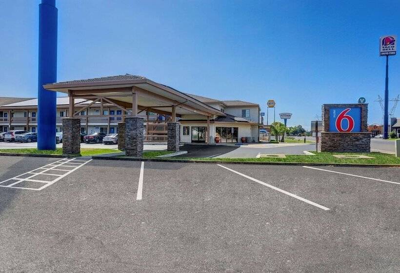 Motel 6anderson, Ca  Redding Airport