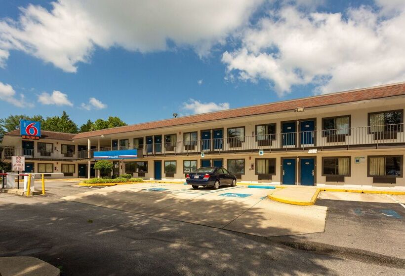 Motel 6camp Springs, Dc  South Camp Springs