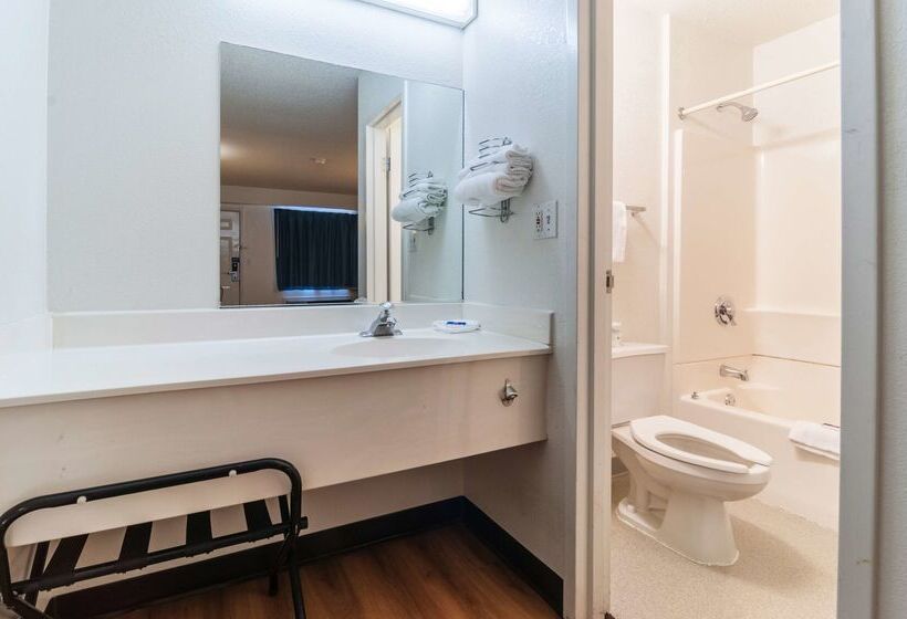 Motel 6farmington Hills, Mi  Northwest  Farmington Hills