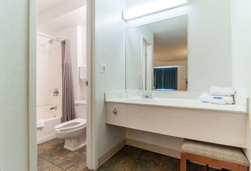 Motel 6farmington Hills, Mi  Northwest  Farmington Hills