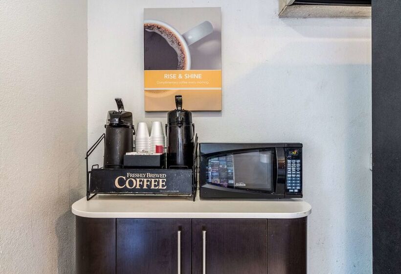 Motel 6garland, Tx  Dallas