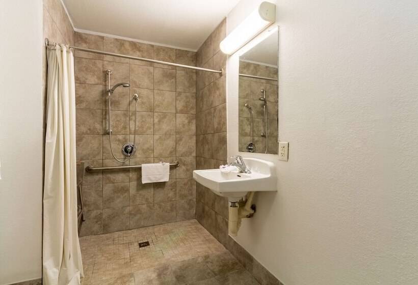 Motel 6garland, Tx  Dallas