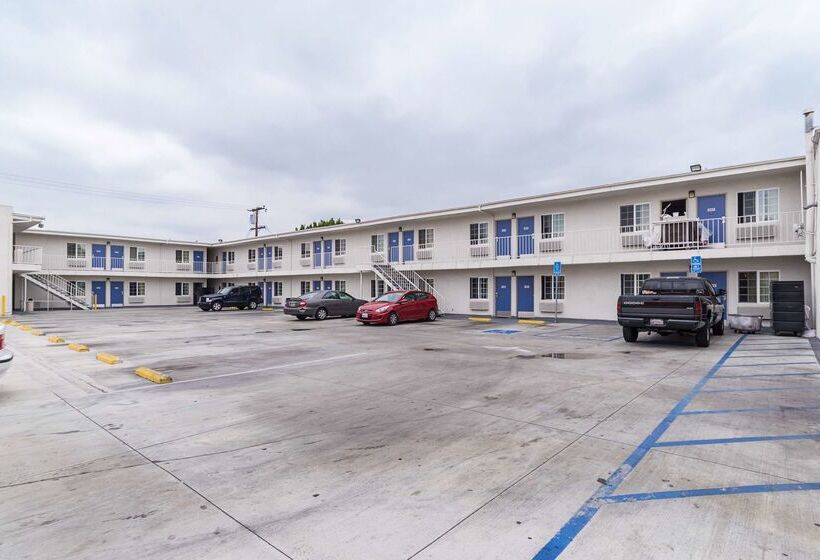 Motel 6long Beach, Ca  International City