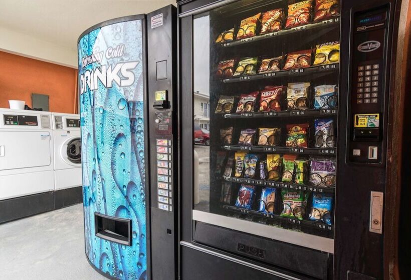 Motel 6long Beach, Ca  International City