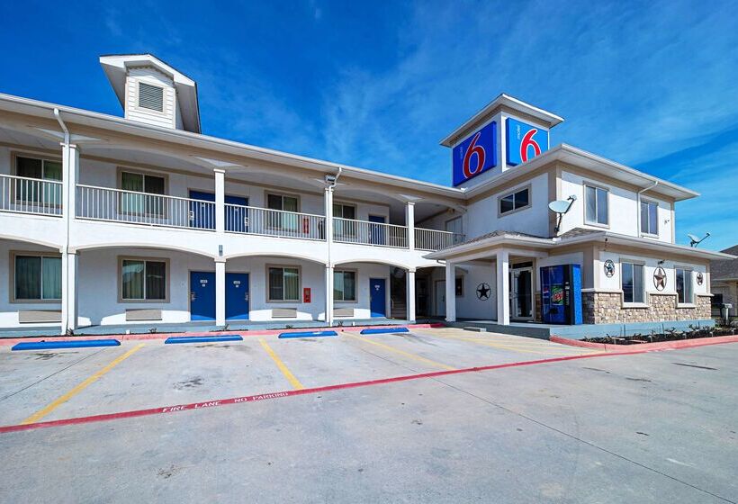 Motel 6rhome, Tx