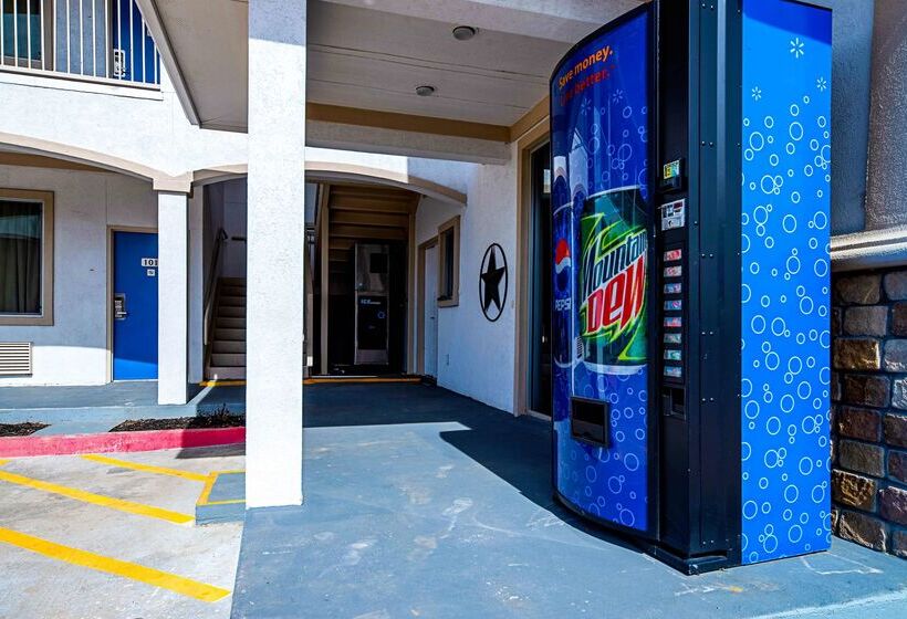 Motel 6rhome, Tx