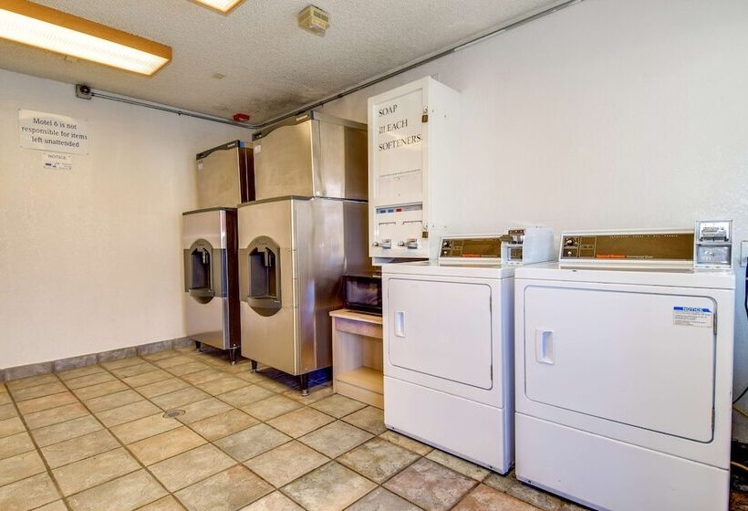 Motel 6 Riverside, Ca  South