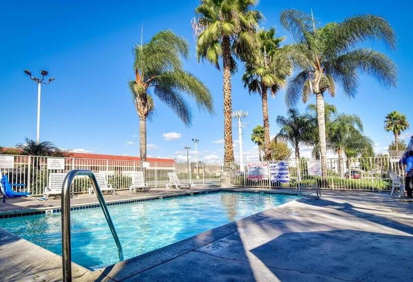 Motel 6 Riverside, Ca  South