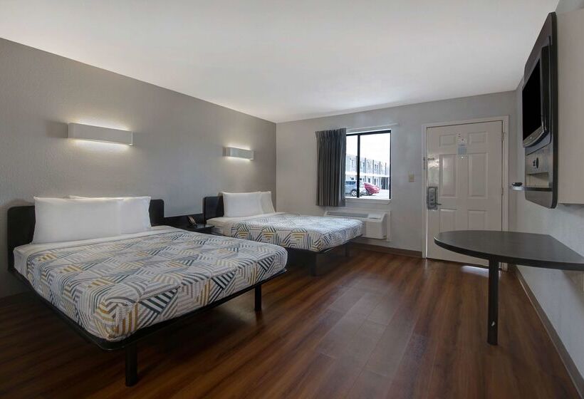 Motel 6sulphur Springs, Tx