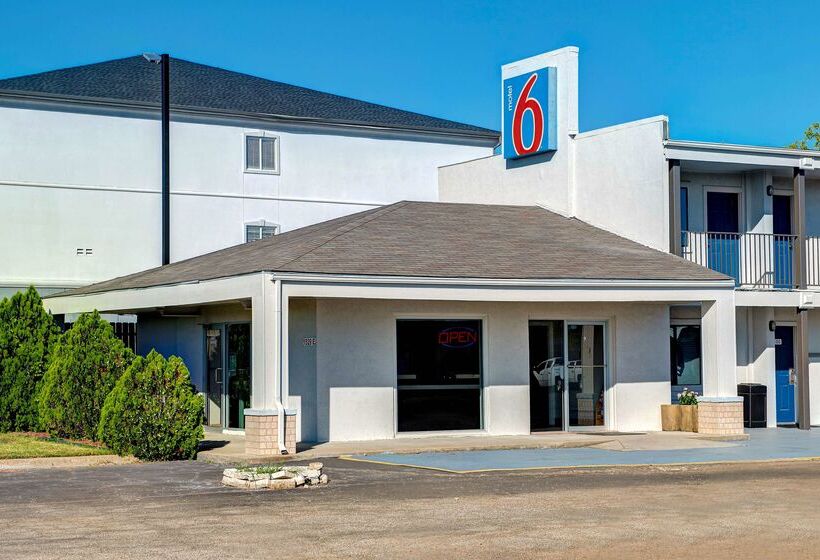 Motel 6sulphur Springs, Tx