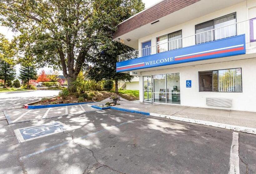 Motel 6yreka, Ca
