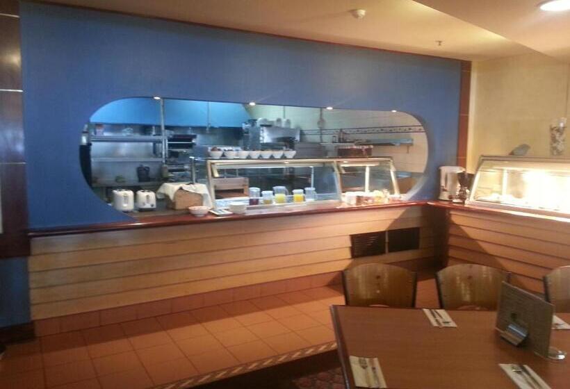 مُتل Grand Tasman