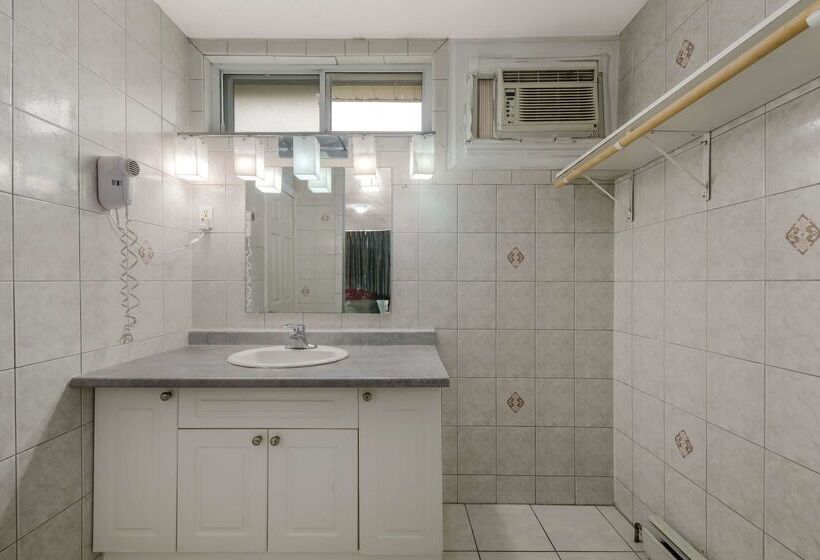 فندق على الطريق Knights Inn Burlington