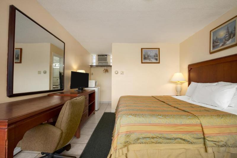 فندق على الطريق Knights Inn Burlington