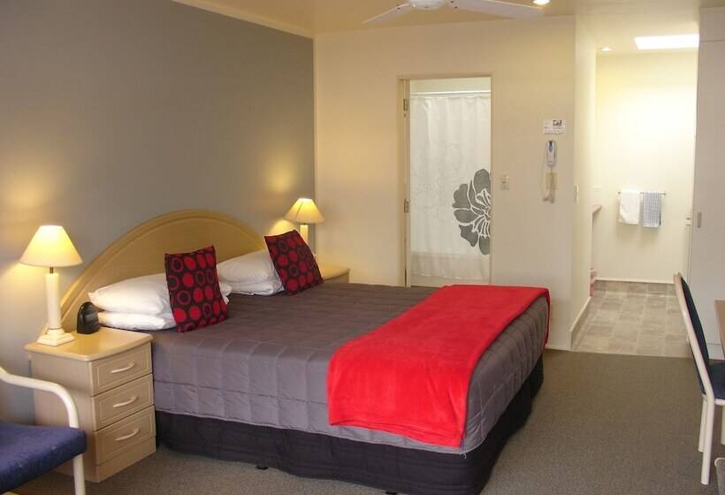 모텔 Pacific Motor Inn