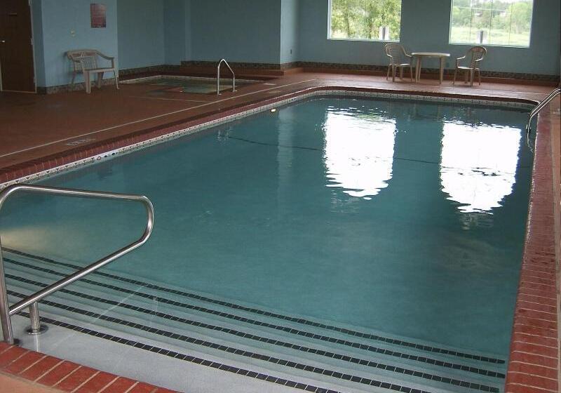 فندق على الطريق Parkfield Inn  Warsaw