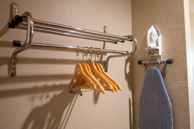 מוטל Surestay Plus Hotel By Best Western Owasso Tulsa North