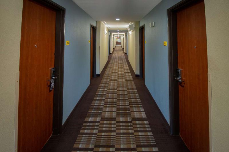 מוטל Surestay Plus Hotel By Best Western Owasso Tulsa North