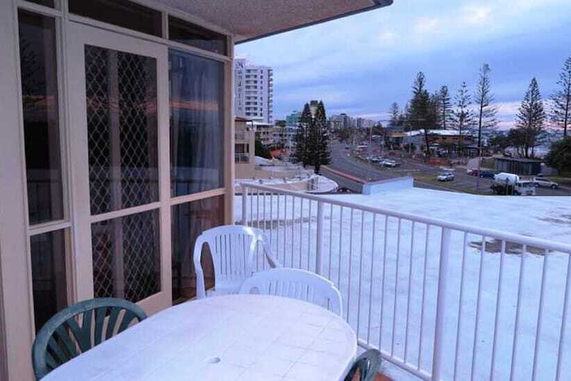 Northpoint Holiday Apartments