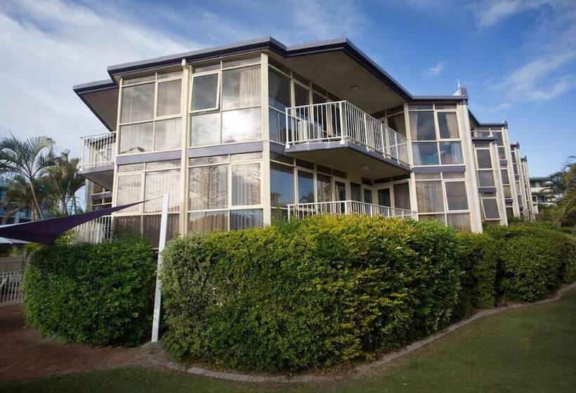 Northpoint Holiday Apartments