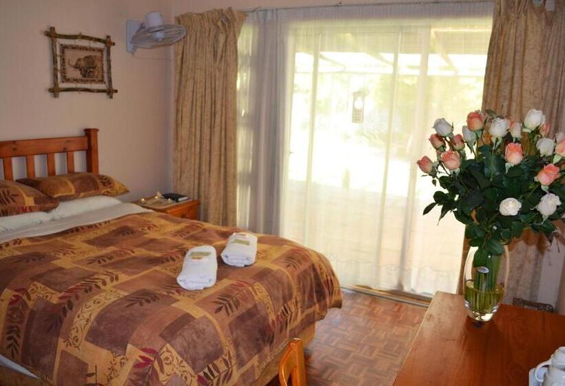 פנסיון Doves Nest Guest House