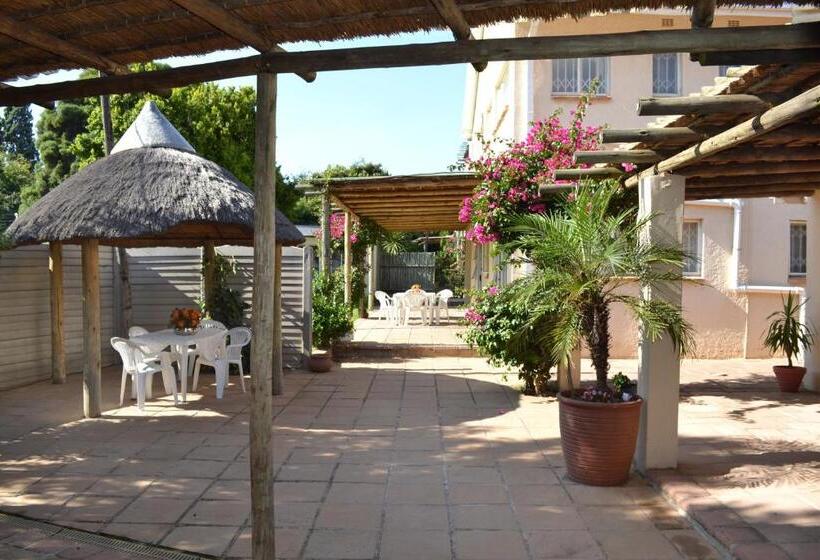 פנסיון Doves Nest Guest House