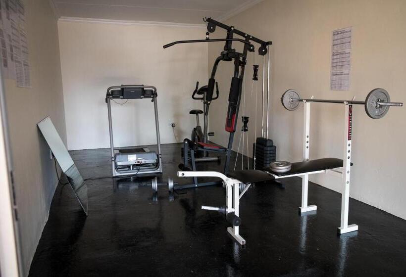 פנסיון Elizabeth Lodge